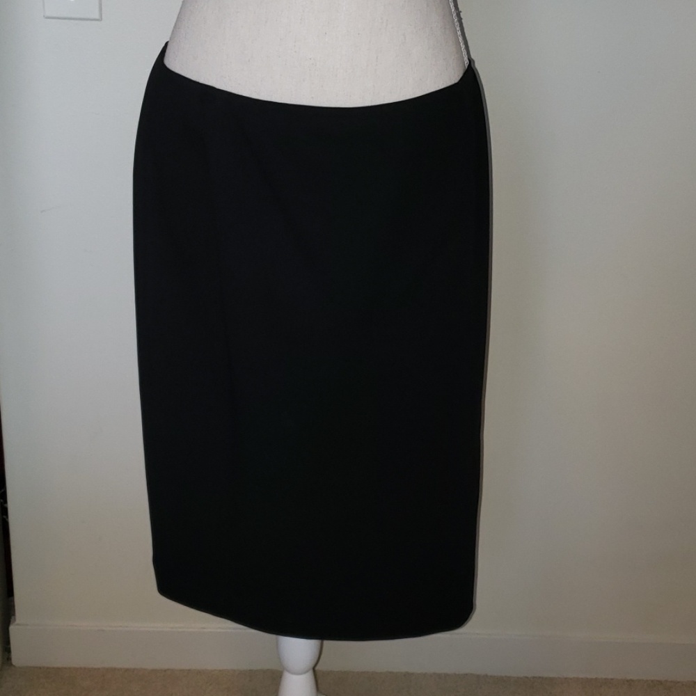 Gorgeous black skirt